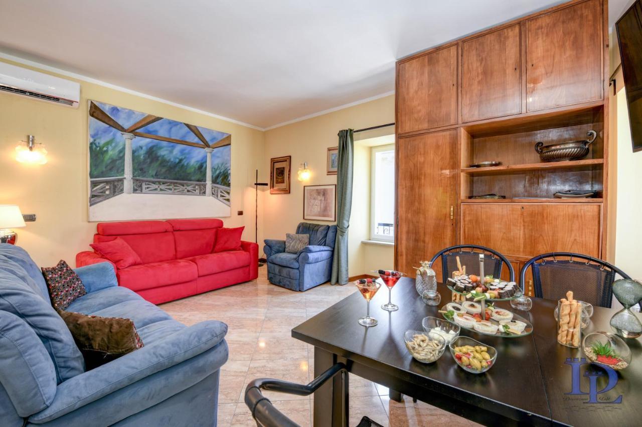 Desenzanoloft Official Partner Marriott Homes & Villas - Queen Of Sirmione Castle View Eksteriør billede